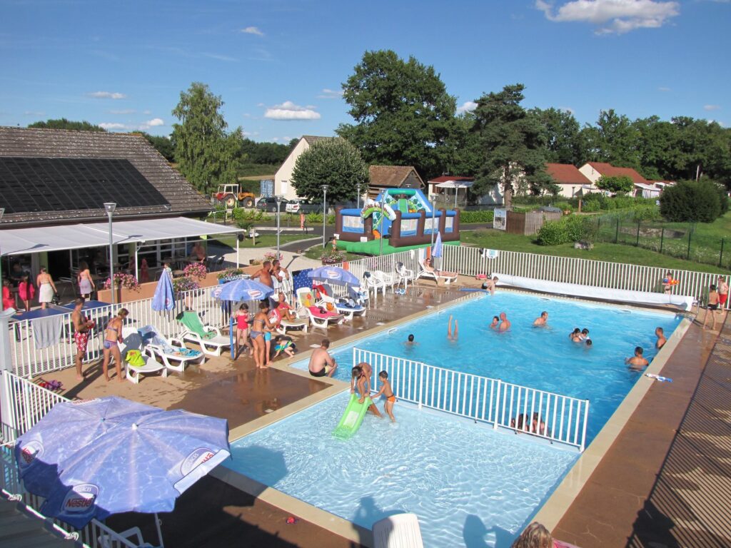 piscine famille camping